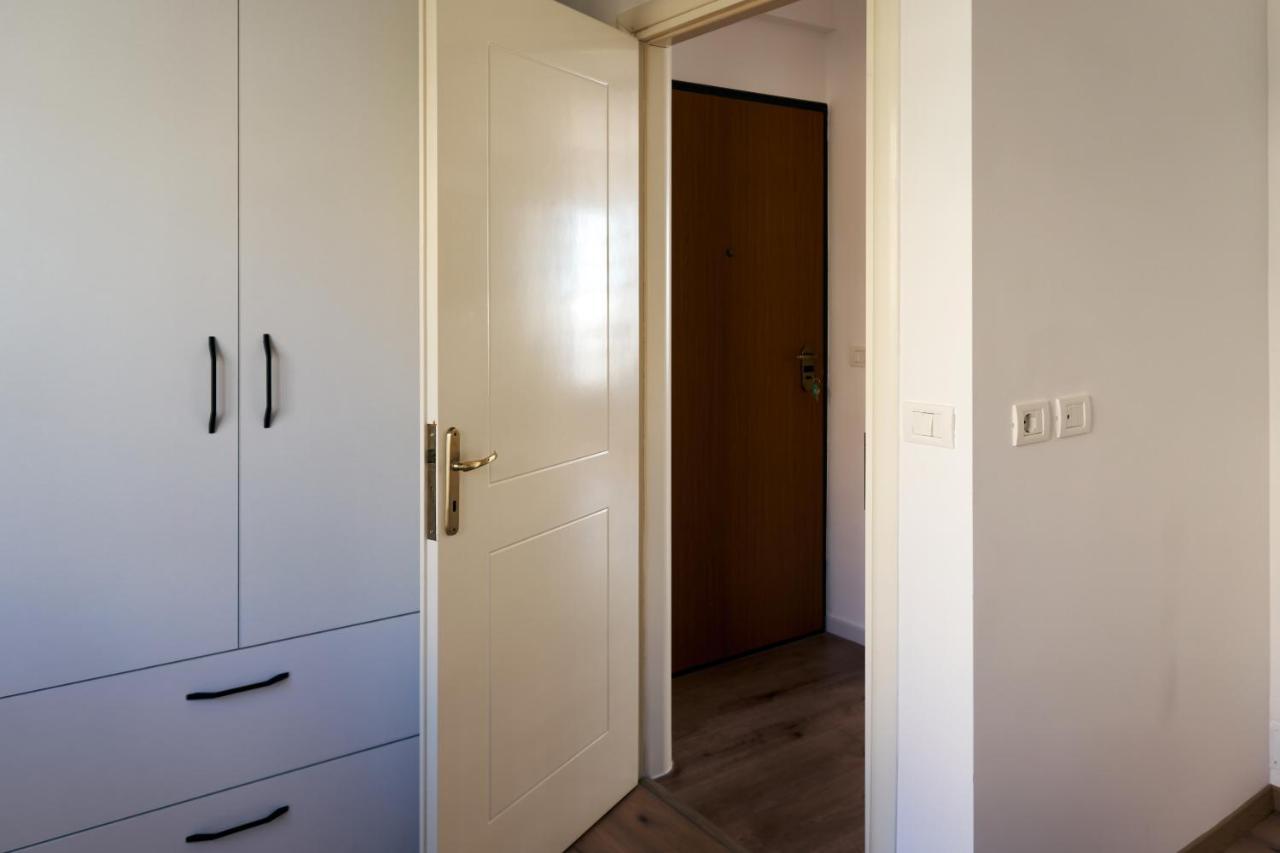 Central Beach Apartment Saranda Dış mekan fotoğraf
