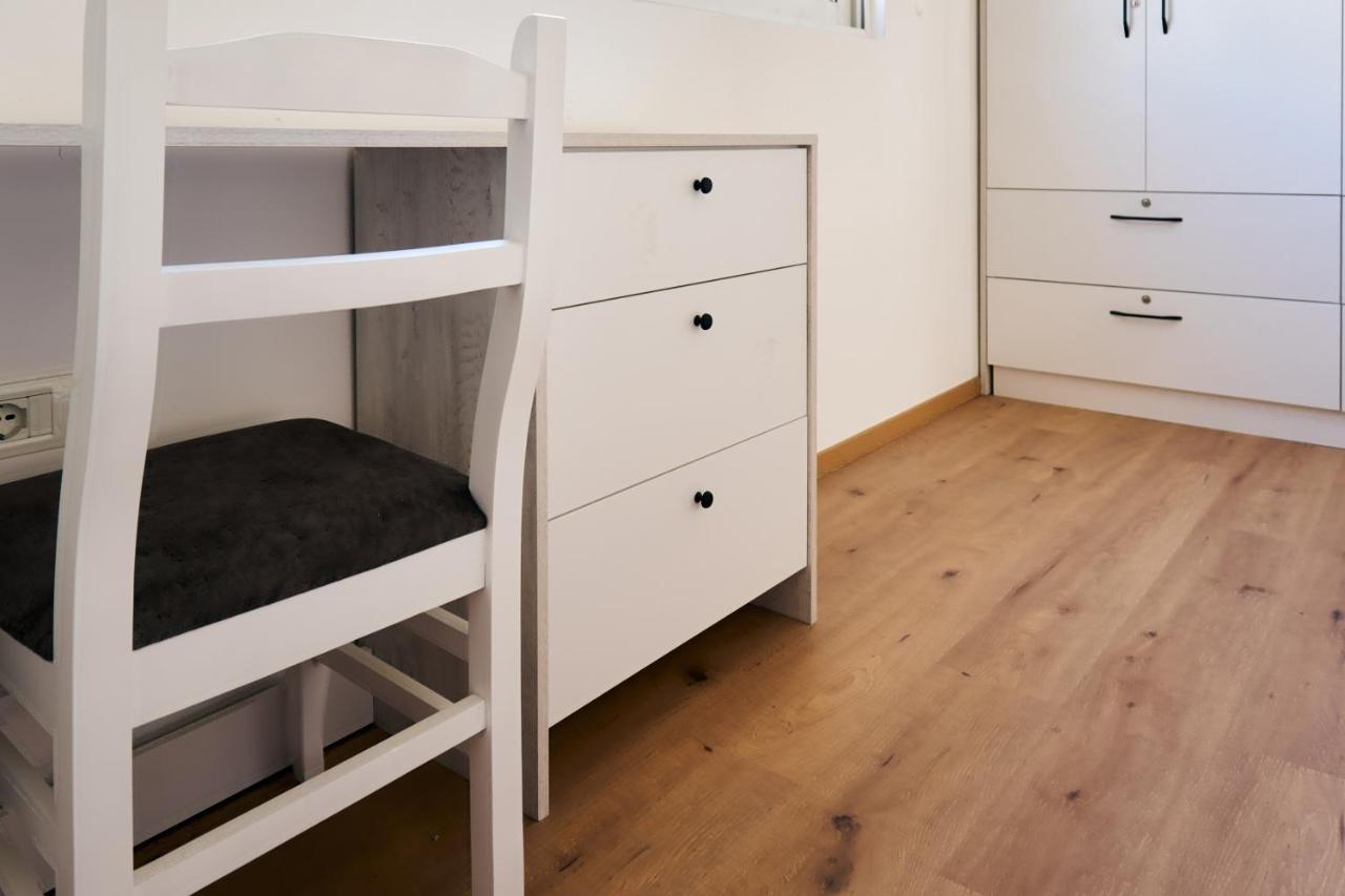 Central Beach Apartment Saranda Dış mekan fotoğraf