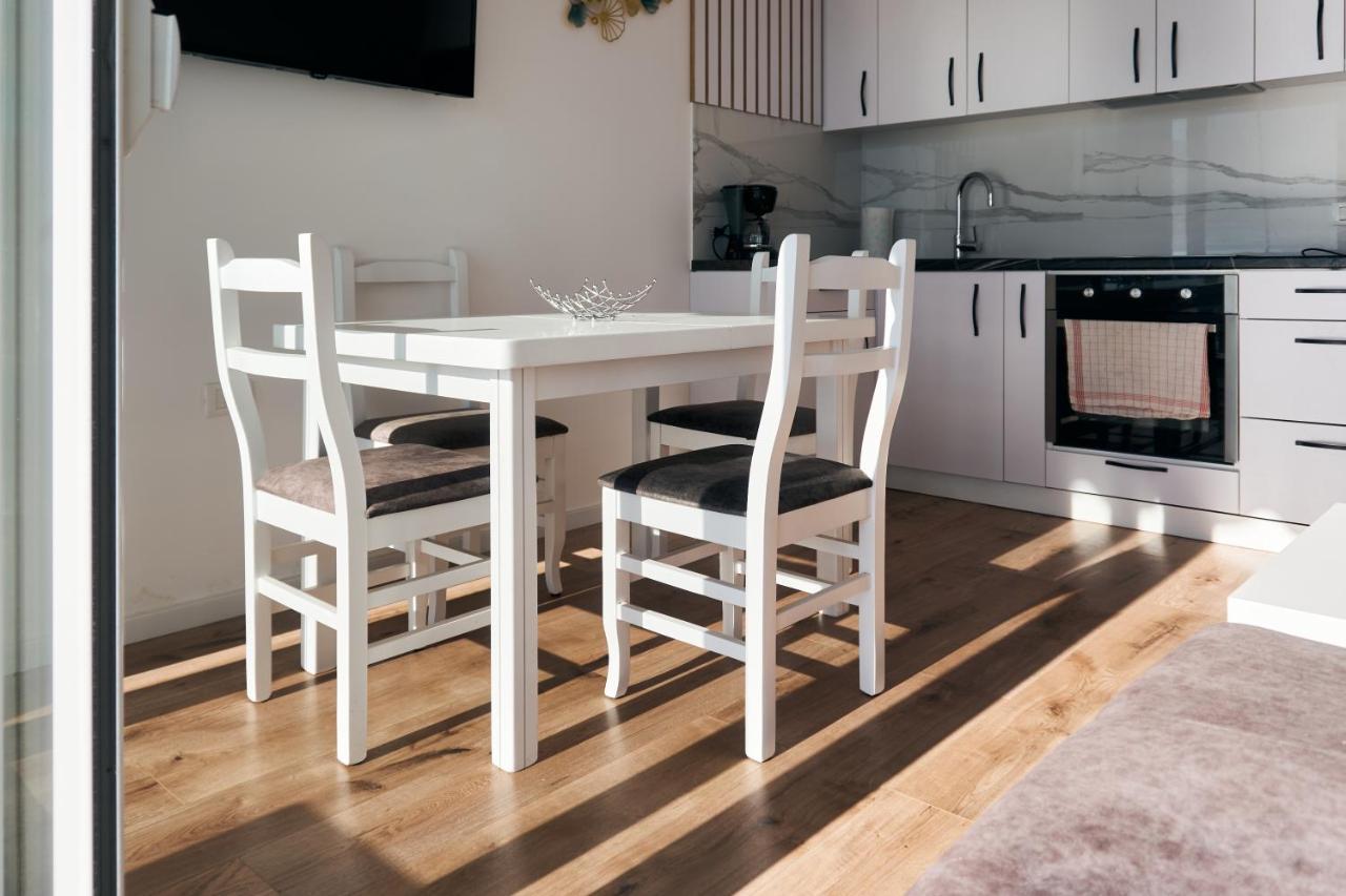 Central Beach Apartment Saranda Dış mekan fotoğraf